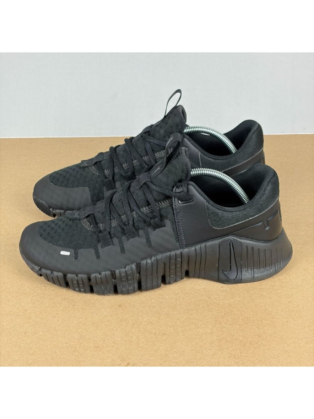 Nike Free Metcon 6 Athletic Running Shoes Womens 9 Triple Black Breathable